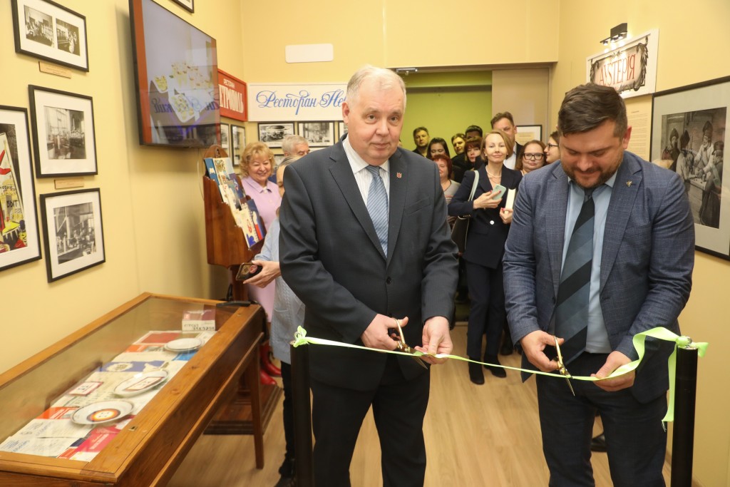 KCQZrYU9oSw.jpg KCQZrYU9oSw.jpg