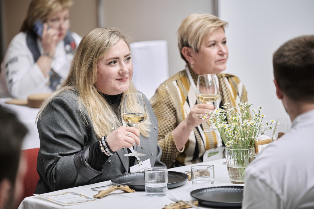 103_02-04-25_12-22-04_Zhivotinskiy.jpg 103_02-04-25_12-22-04_Zhivotinskiy.jpg